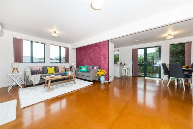 1/24 Halyard Place Te Atatu Peninsula_5