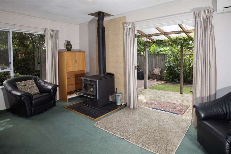 9 Newall Avenue Stoke_12