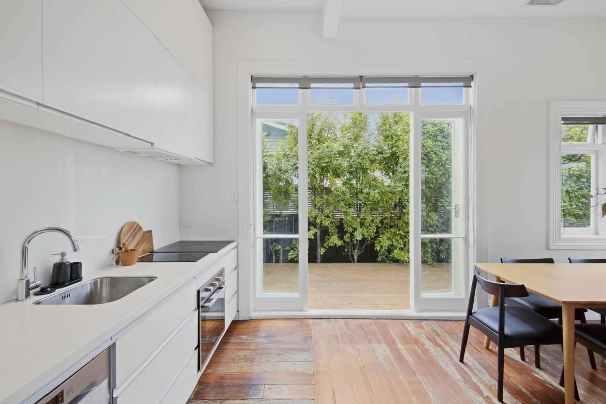 35A Holly Street_5
