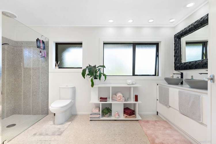 4 Kitson Road Aka Aka_9