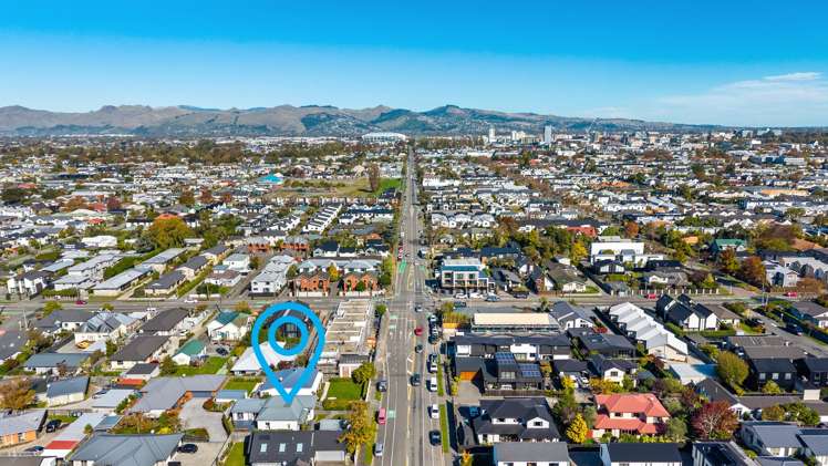 582 Madras Street Saint Albans_24