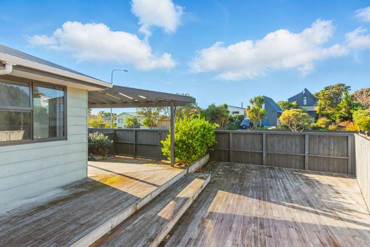 30 Eruini Street Waikanae Beach_30