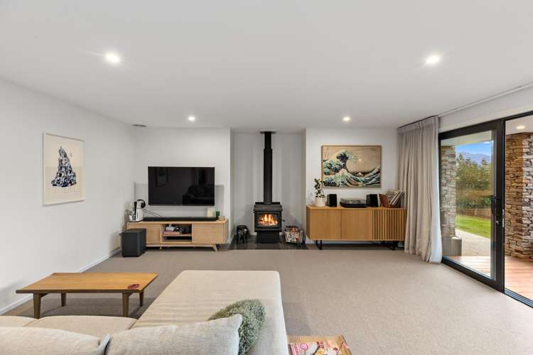 11 Centre Crescent Wanaka_9