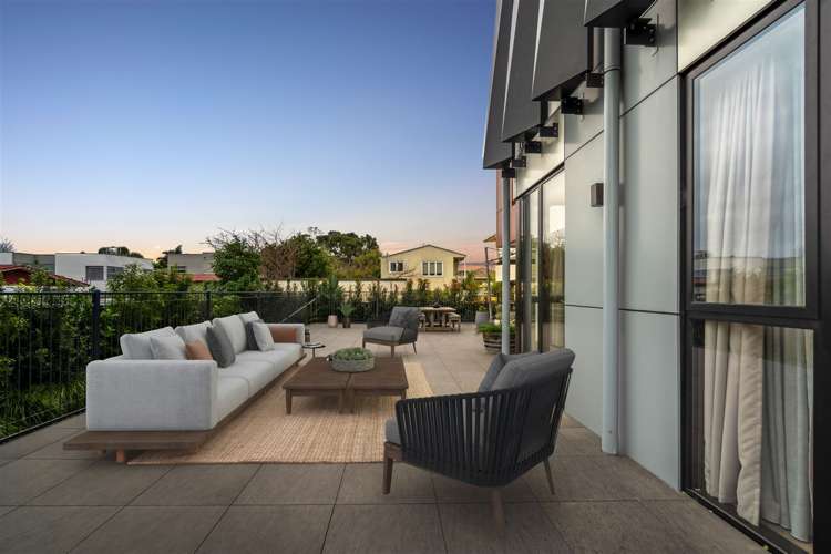 07/28g Killarney Street Takapuna_9