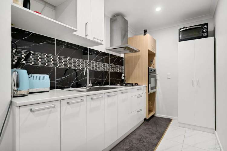 17 Paulownia Place Totara Heights_16