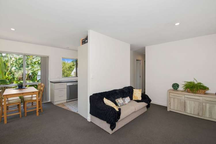 12a Withers Road Glen Eden_3