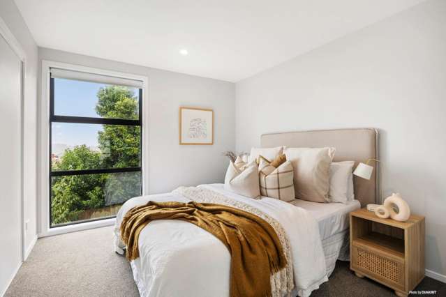 14 Tokai Place Glen Eden_4