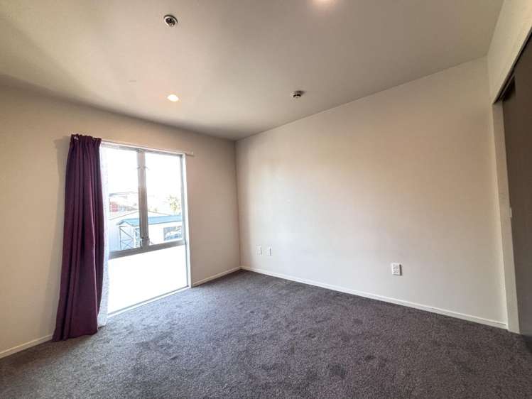 10/41 Waller Tce Christchurch Central_10