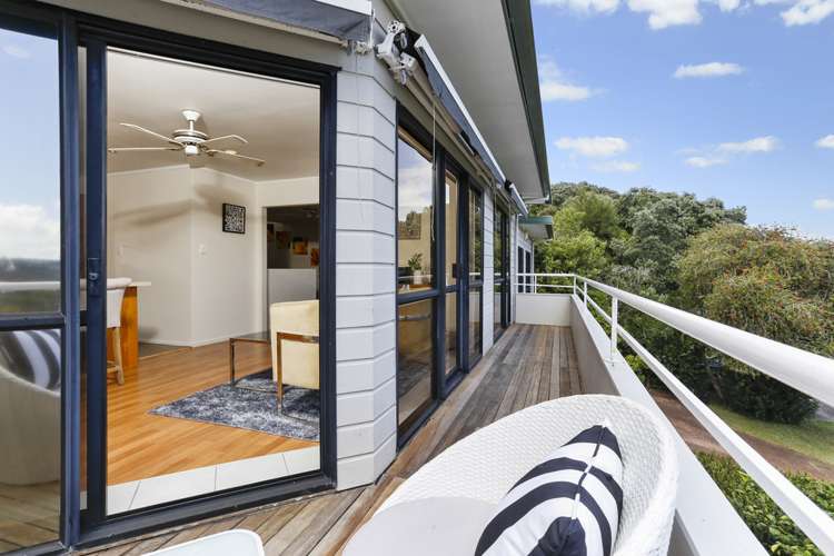 84 Hattaway Avenue Bucklands Beach_8