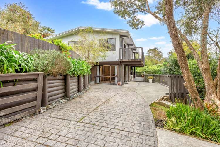 3 Telstar Place Beach Haven_1