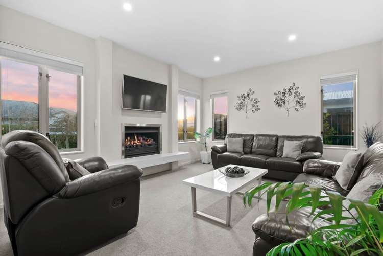 29 Andalusian Way Karaka_18