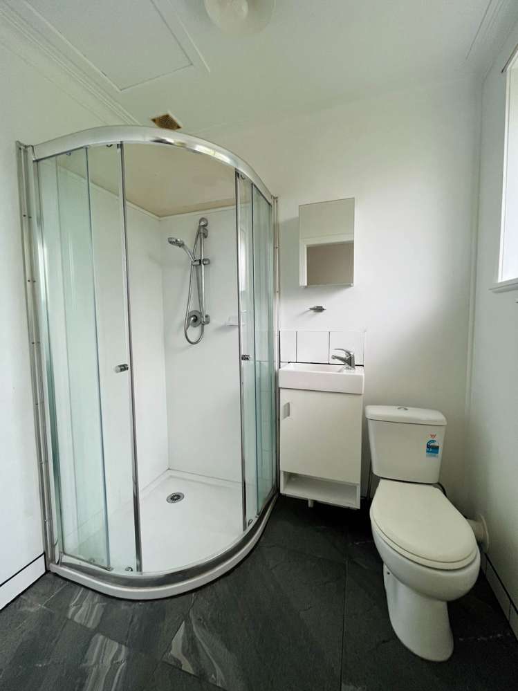 1/6 Hawthorne Place Ellerslie_6