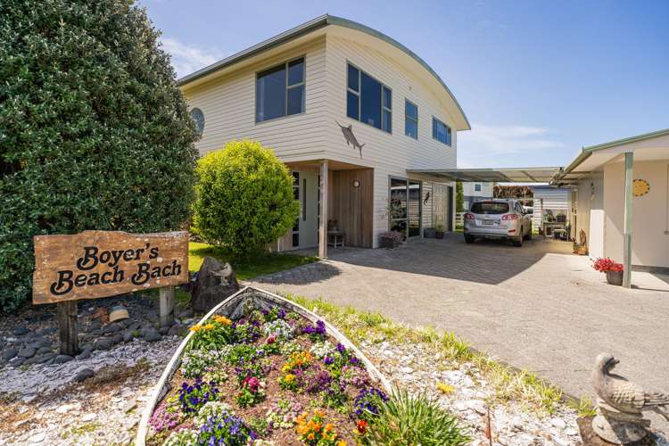 16 Endeavour Place Cooks Beach_28