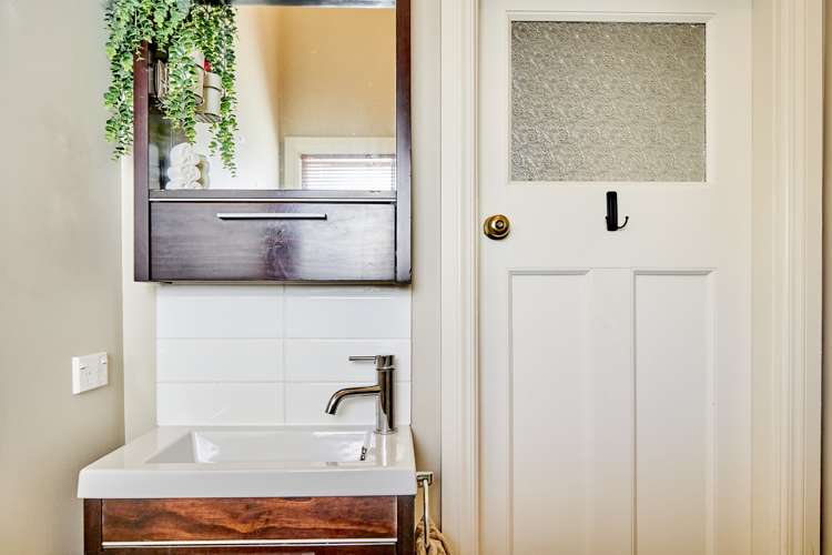 4 Hector Street Petone_14