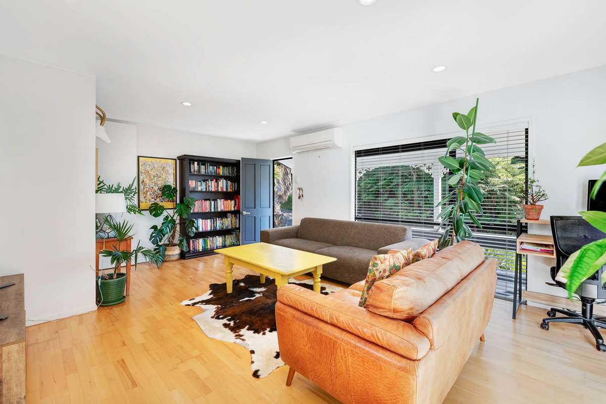 2/8 Heatherleigh Rise_4