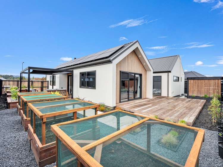 19 Guinevere Drive Lincoln_29