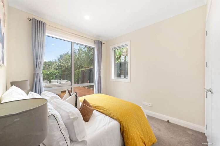 24 Boocock Crescent Orewa_14