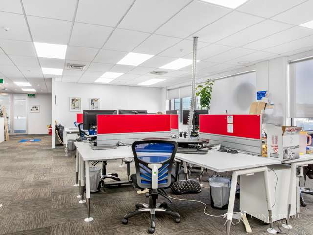 100 Carlton Gore Road Newmarket_2