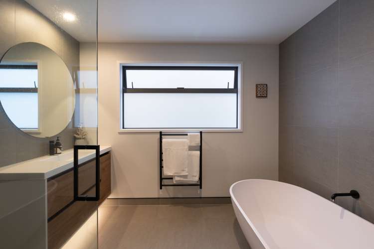 19 Awatira Drive Papamoa_30