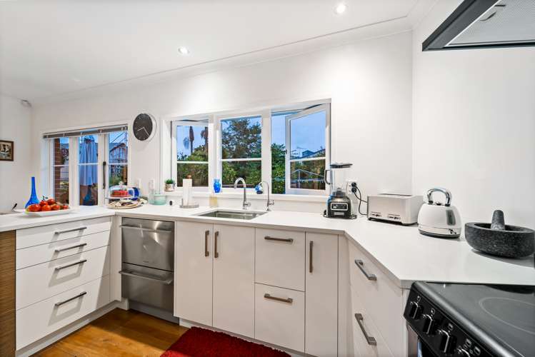 41 Moire Road Massey_8