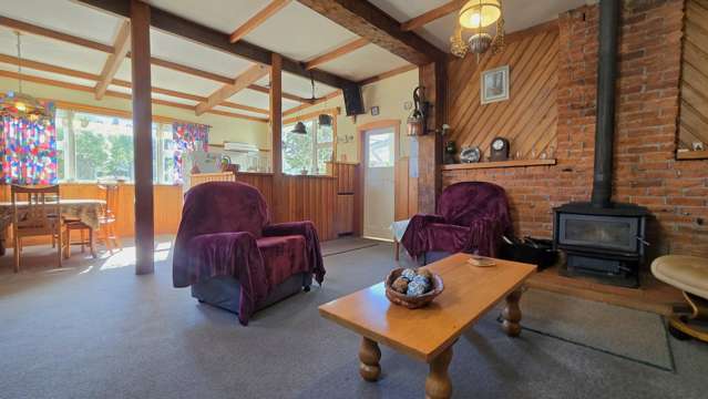 75 Revell Street Hokitika_4