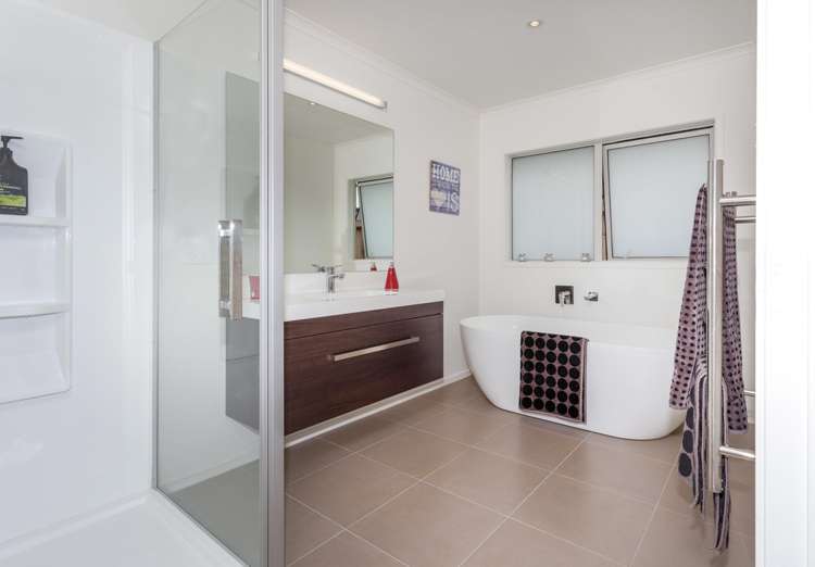 1 Roseberry Place Whitianga_7