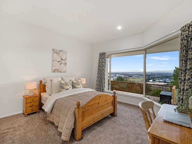 126 Cannon Hill Crescent Mount Pleasant_17