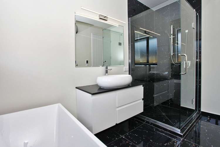 11 Edwin Ebbett Place Wigram_6