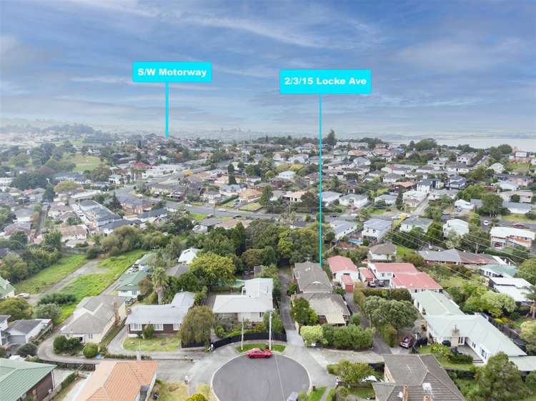 2/15 Locke Avenue Mount Roskill_13