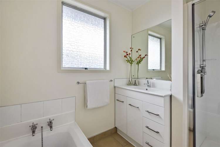 2 Spode Place Henderson_25