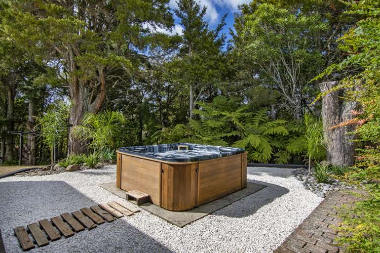 55 Eureka Place Parahaki_5
