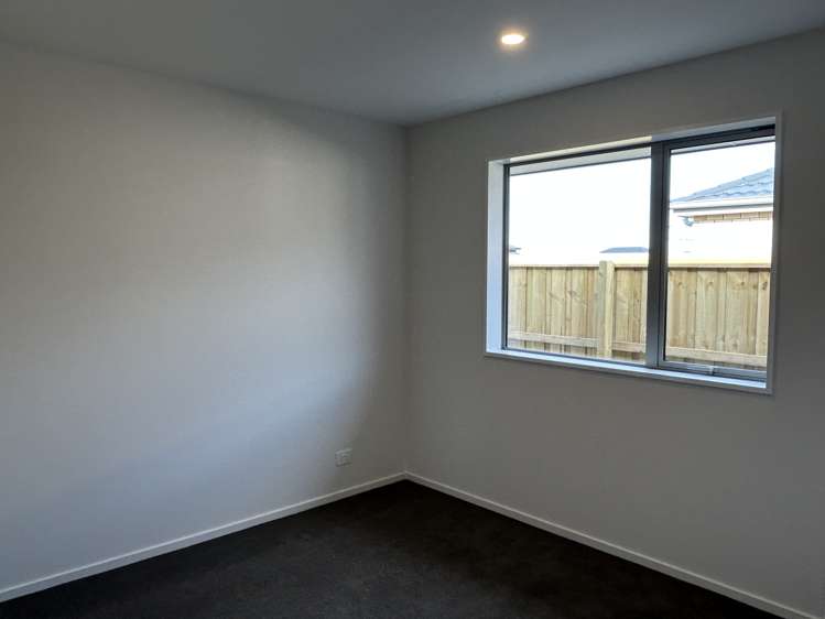 30 Crossley Avenue Woodend_9