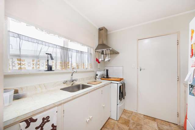 2 Ryder Crescent Levin_3