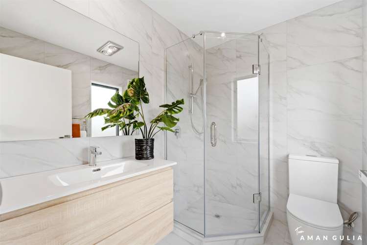 13b Serjeant Street Henderson_13