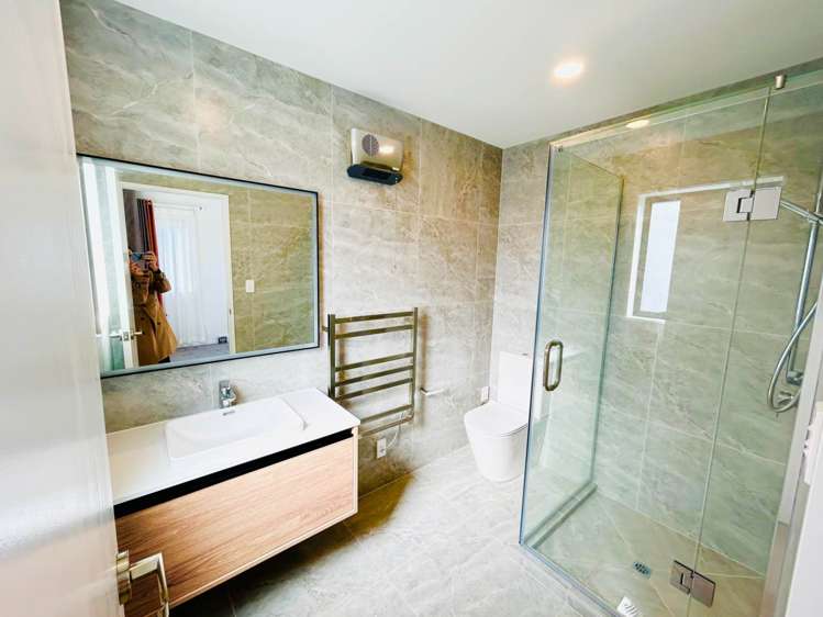 8d Blyton Lane Pakuranga Heights_8