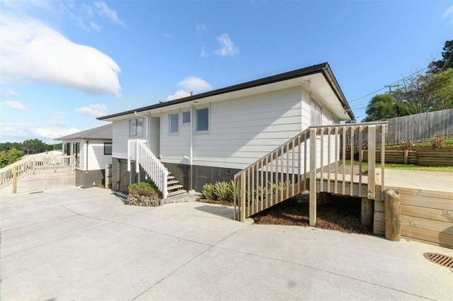 Westlake & Rangitoto Zone – 3 Bedroom Family Livin