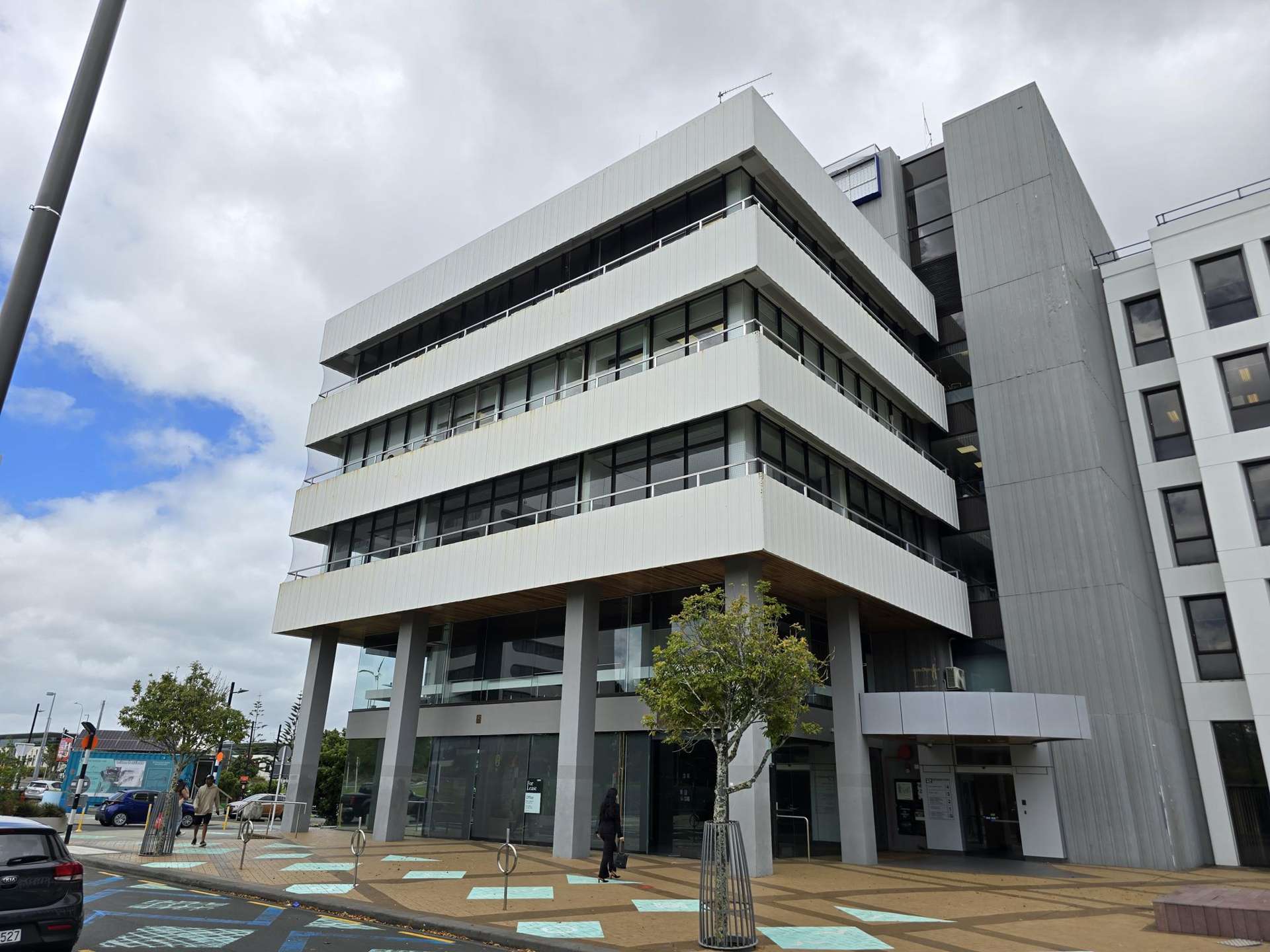 Unit 2/2 Osterley Way Manukau City_0
