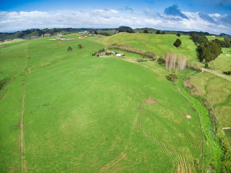 77 Vista Lane Kaiwaka_14