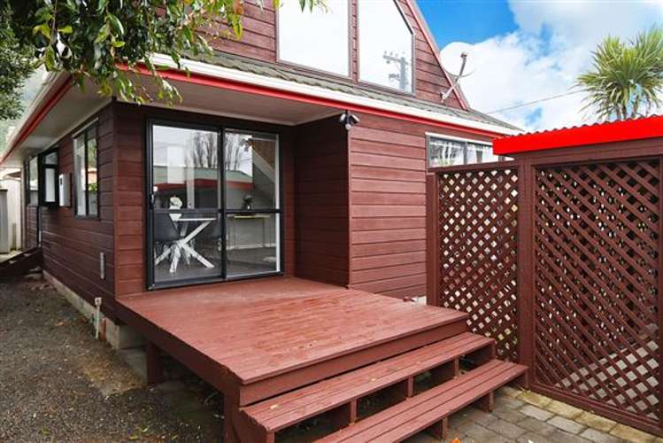 145 Riverside Drive Waiwhetu_15