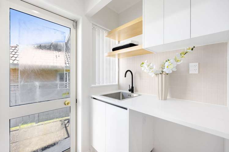 27B Central Park Drive Te Atatu South_10