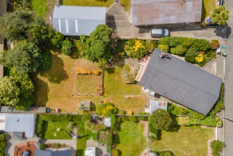 6 Hughes Street Waimate_21