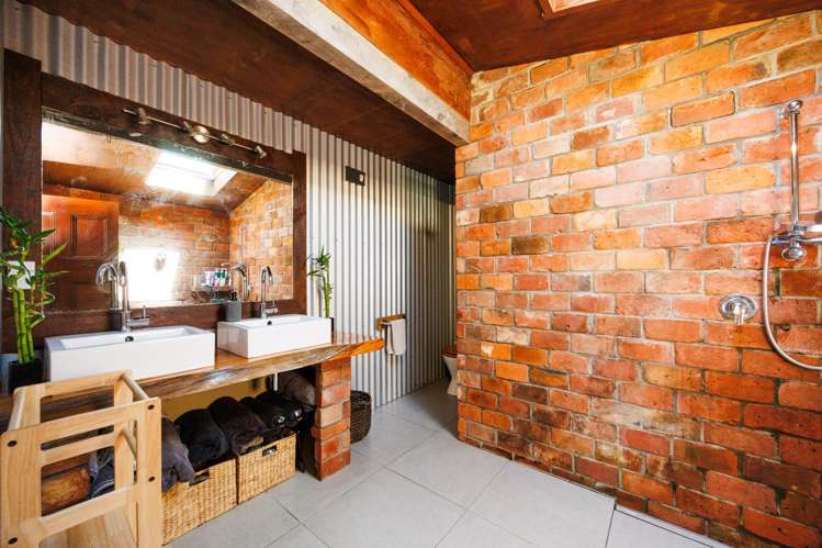 359 Newbury Line Newbury_27