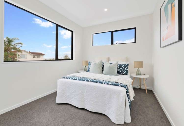 57 Bradbury Road Botany Downs_7