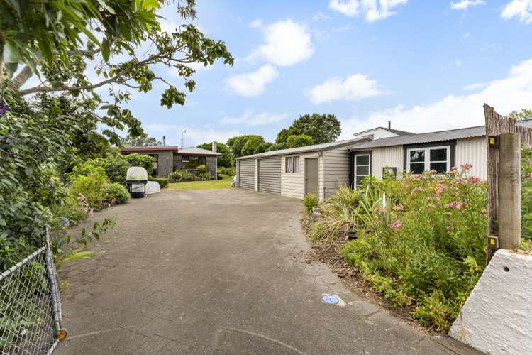 20 Whakapaki Street Urenui_12