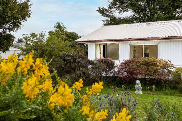 21 Mahoe Street Otaki Beach_2