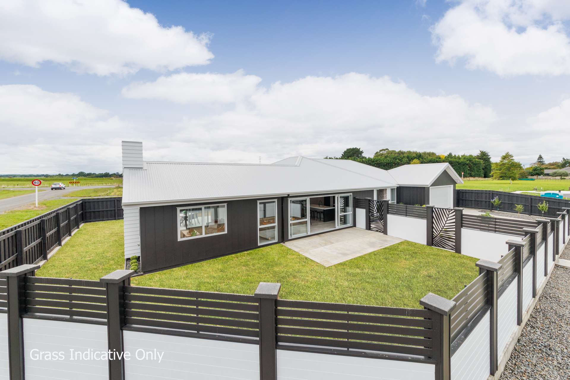 1 Kiwitea Grove (off Arnott Street) Feilding_0