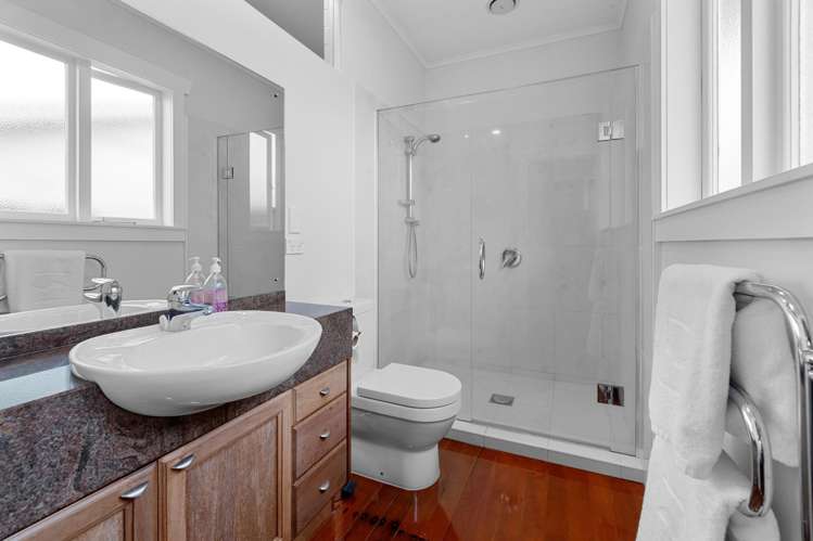 6 Garry Road Mount Eden_21