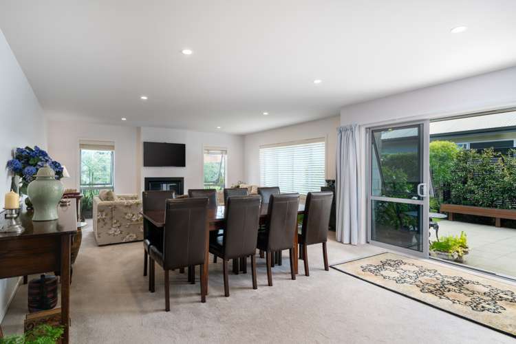 4 Noumea Drive Rangatira Park_9