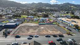 Large Thames CBD block for sale