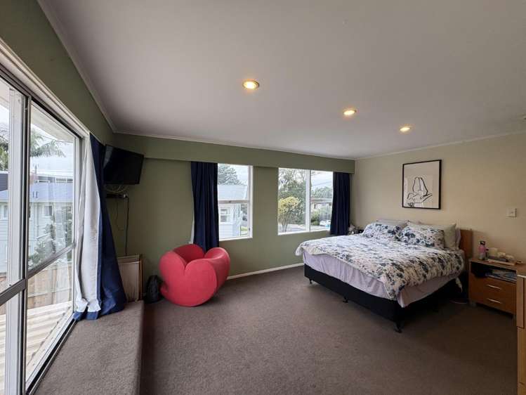 111 Tiroroa Avenue Te Atatu South_9